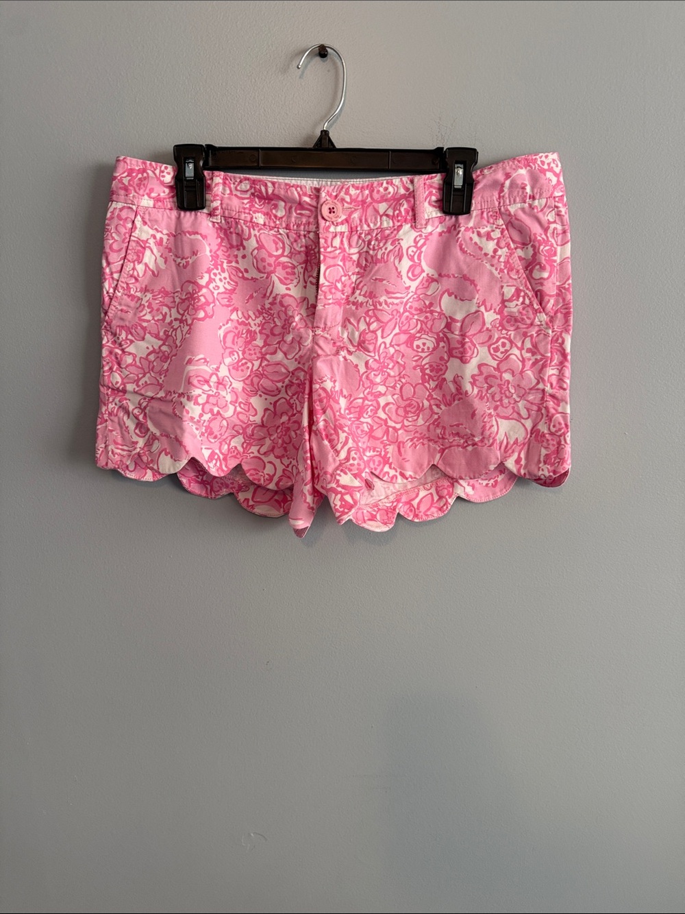 Lilly Pulitzer Pink Floral Scallop-Hem High Waist Shorts